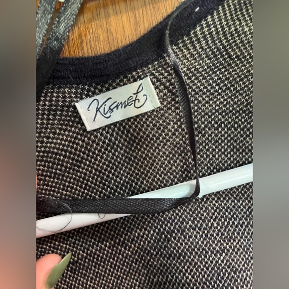 Kismet Sleeveless Cardigan One Size - Picture 3 of 4